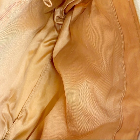 White St John’s Bay Shoulder Purse​ - Picture 4 of 4